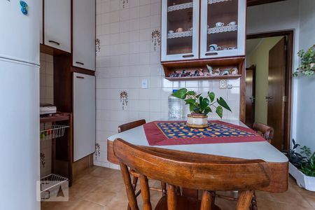 Casa à venda com 150m², 3 quartos e 3 vagasCozinha