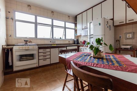 Casa à venda com 150m², 3 quartos e 3 vagasCozinha