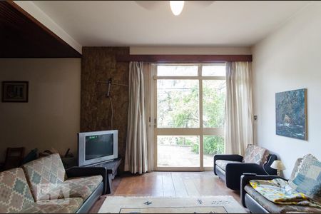 Sala de casa à venda com 3 quartos, 350m² em Planalto Paulista, São Paulo