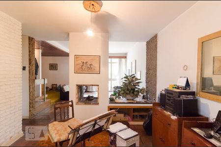 Casa à venda com 350m², 3 quartos e 2 vagasSala de Jantar