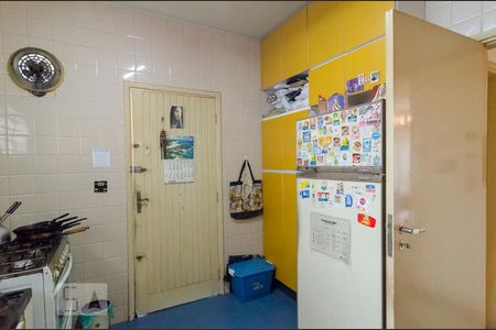 Casa à venda com 350m², 3 quartos e 2 vagasCozinha