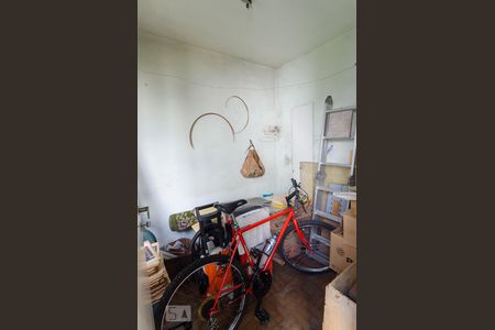 Casa à venda com 350m², 3 quartos e 2 vagasQuarto de Serviço