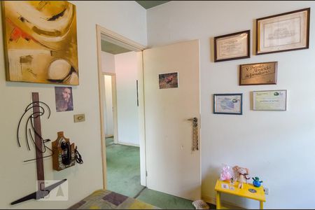 Casa à venda com 350m², 3 quartos e 2 vagasQuarto 3