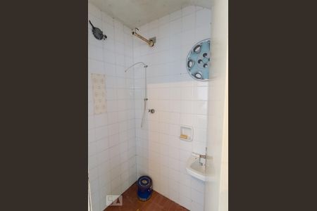 Casa à venda com 350m², 3 quartos e 2 vagasBanheiro de Serviço