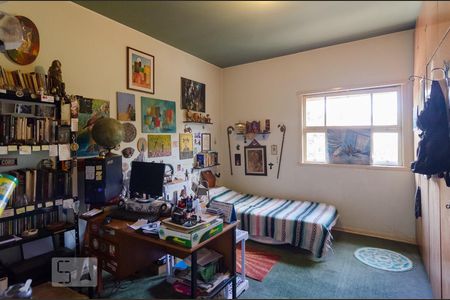 Casa à venda com 350m², 3 quartos e 2 vagasQuarto 2