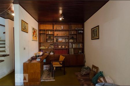 Escritório de casa à venda com 3 quartos, 350m² em Planalto Paulista, São Paulo