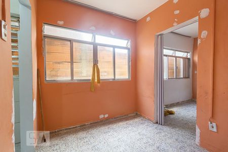 Sala de casa para alugar com 1 quarto, 40m² em Freguesia (jacarepaguá), Rio de Janeiro