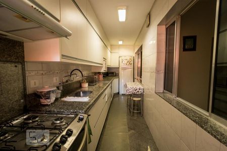 Casa à venda com 150m², 3 quartos e 4 vagasCozinha