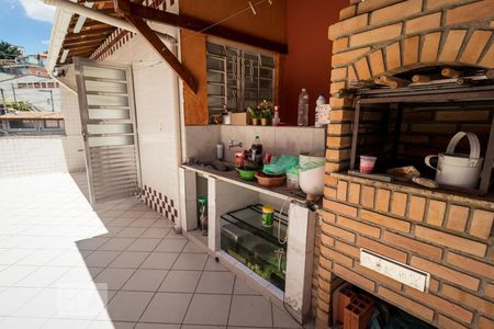 Casa à venda com 150m², 3 quartos e 4 vagasChurrasqueira