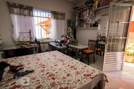 Casa à venda com 150m², 3 quartos e 4 vagasQuarto extra
