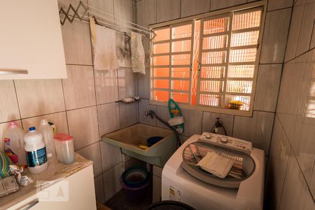 Casa à venda com 150m², 3 quartos e 4 vagasÁrea de Serviço