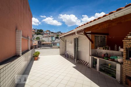 Casa à venda com 150m², 3 quartos e 4 vagasQuintal