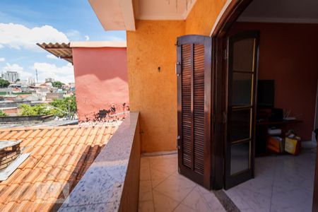 Casa à venda com 150m², 3 quartos e 4 vagasVaranda da Sala 3