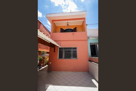 Casa à venda com 150m², 3 quartos e 4 vagasFachada