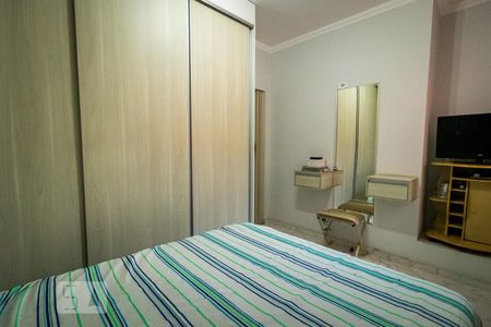 Casa à venda com 150m², 3 quartos e 4 vagasQuarto Suíte 3