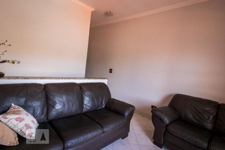 Casa à venda com 150m², 3 quartos e 4 vagasSala 3