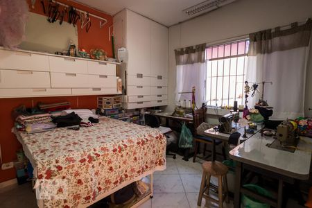Casa à venda com 150m², 3 quartos e 4 vagasQuarto extra