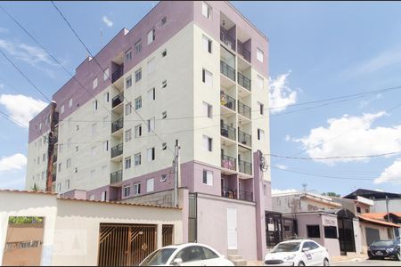Apartamento à venda com 55m², 2 quartos e 1 vagaFachada lateral