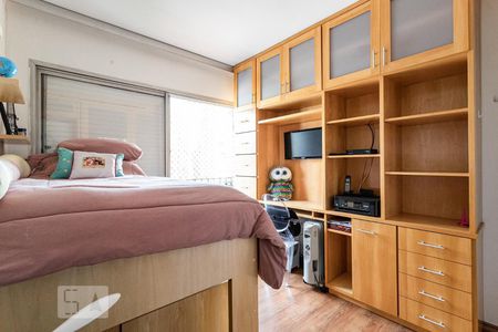 Apartamento à venda com 110m², 3 quartos e 2 vagasQuarto 2
