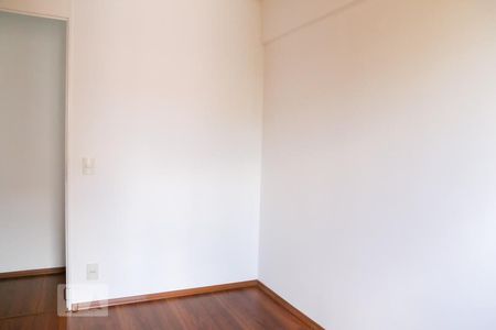 Quarto 1 de apartamento para alugar com 2 quartos, 50m² em Vila Emir, São Paulo