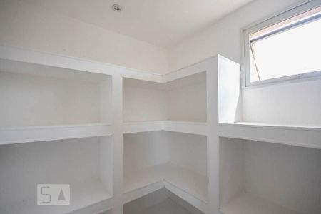 Apartamento à venda com 317m², 4 quartos e 5 vagasDespensa