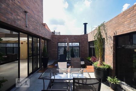 Apartamento à venda com 317m², 4 quartos e 5 vagasCobertura