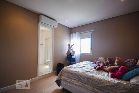 Apartamento à venda com 317m², 4 quartos e 5 vagasSuíte 2