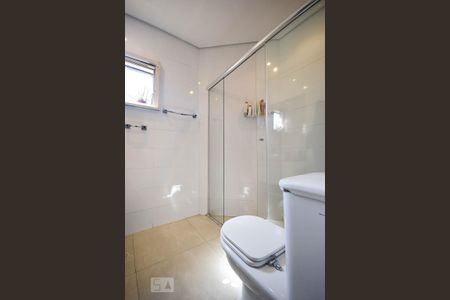 Apartamento à venda com 317m², 4 quartos e 5 vagasBanheiro suíte 2