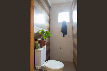 Casa para alugar com 550m², 5 quartos e 2 vagasBANHEIRO