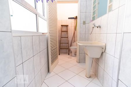 Apartamento à venda com 75m², 3 quartos e sem vagaÁrea de Serviço