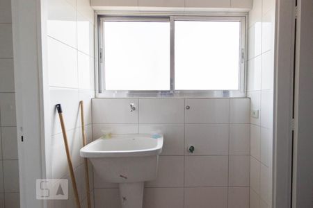 Apartamento à venda com 62m², 3 quartos e 2 vagas Apartamento à venda com 62m², 3 quartos e 2 vagasÁrea de Serviço