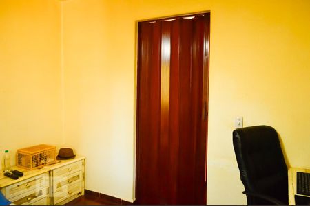 Casa à venda com 282m², 6 quartos e 5 vagasCasa2 Quarto 1 Entrada