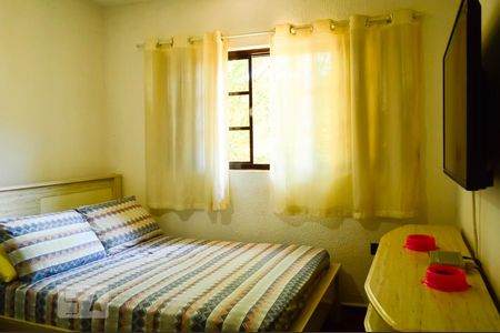 Casa à venda com 282m², 6 quartos e 5 vagasCasa2 Quarto 1 Janela