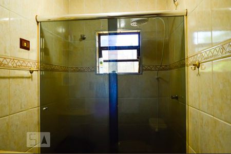 Casa à venda com 282m², 6 quartos e 5 vagasCasa2 Banheiro com Box Vidro