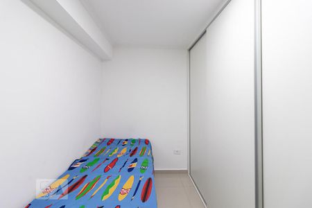 Casa à venda com 280m², 4 quartos e 2 vagas Casa à venda com 280m², 4 quartos e 2 vagasQuarto 4