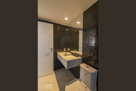 Apartamento à venda com 200m², 1 quarto e 2 vagasLavabo