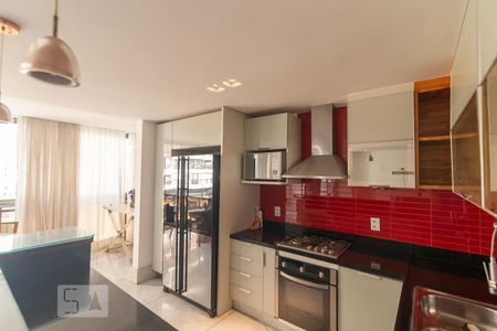 Apartamento à venda com 200m², 1 quarto e 2 vagasCozinha