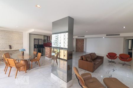 Apartamento à venda com 200m², 1 quarto e 2 vagasSala