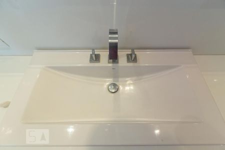 Apartamento à venda com 200m², 1 quarto e 2 vagasBanheiro da Suíte - Pia