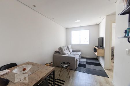 Sala de apartamento para alugar com 2 quartos, 42m² em Jardim Brasília, São Paulo