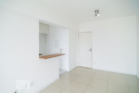 Sala de apartamento para alugar com 1 quarto, 50m² em Jardim Santo Amaro, São Paulo