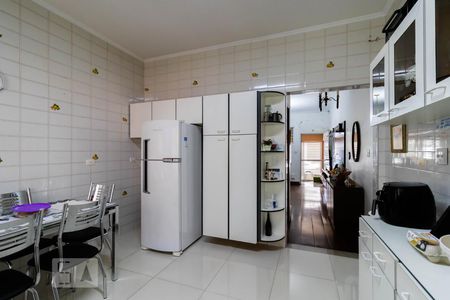 Casa à venda com 204m², 6 quartos e 1 vaga Casa à venda com 204m², 6 quartos e 1 vagaCozinha
