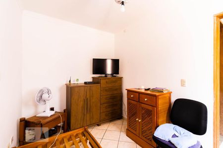 Casa à venda com 204m², 6 quartos e 1 vaga Casa à venda com 204m², 6 quartos e 1 vagaQuarto 2