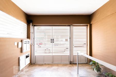 Casa à venda com 204m², 6 quartos e 1 vaga Casa à venda com 204m², 6 quartos e 1 vagaGaragem