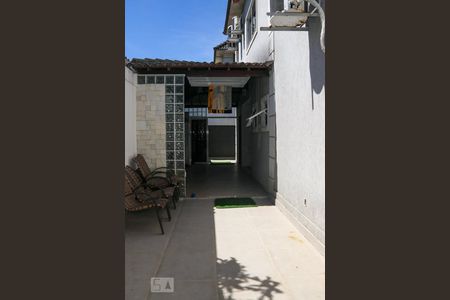 Casa de condomínio à venda com 260m², 4 quartos e 3 vagasDetalhe da Área de serviço
