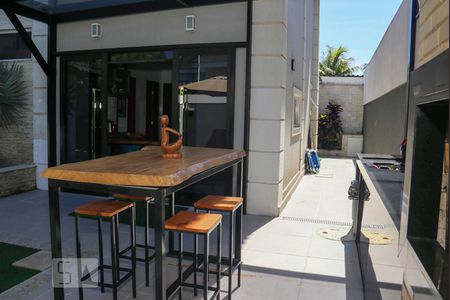 Casa de condomínio à venda com 260m², 4 quartos e 3 vagasÁrea comum - Churrasqueira