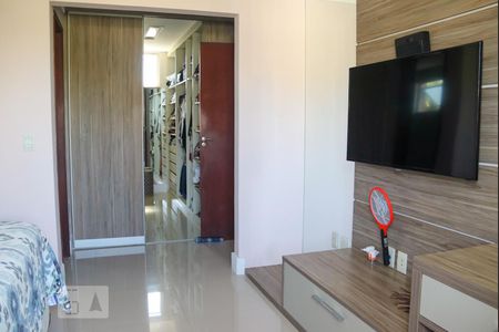 Casa de condomínio à venda com 260m², 4 quartos e 3 vagasSuíte 1