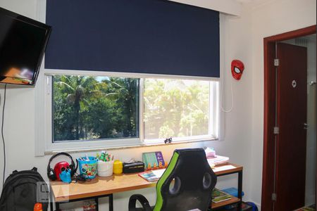 Casa de condomínio à venda com 260m², 4 quartos e 3 vagasSuite 2