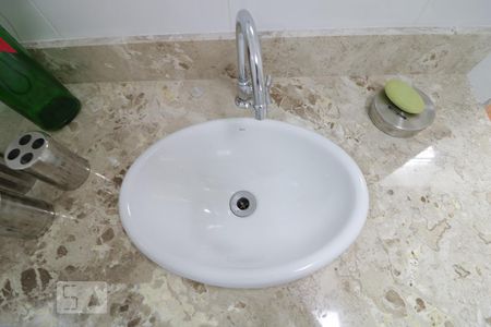 Apartamento à venda com 73m², 3 quartos e 1 vagaBanheiro Social - pia