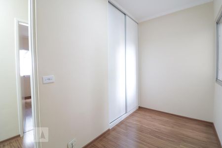Apartamento à venda com 73m², 3 quartos e 1 vagaQuarto 2